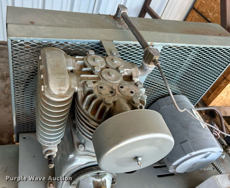 image for item OM9081 Sayler Bell  air compressor