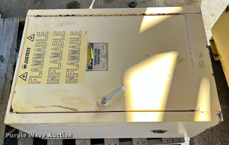 image for item OM9083 (2) flammable storage cabinets