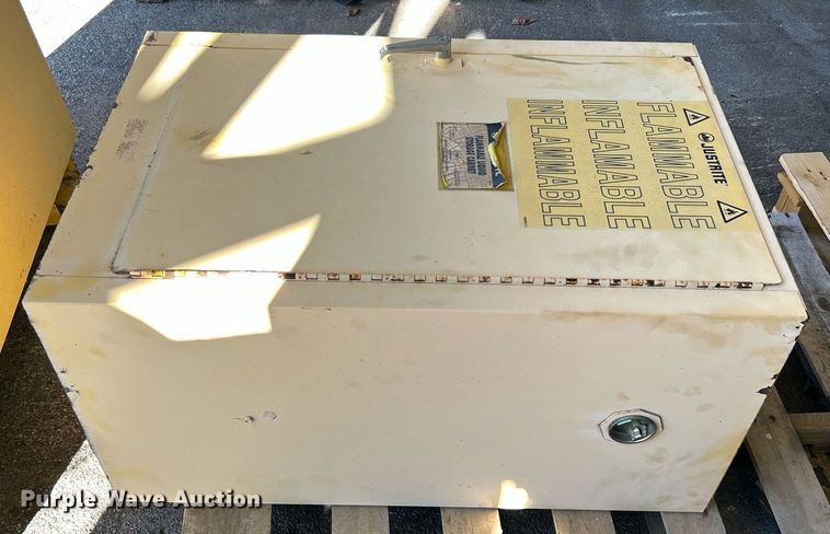 image for item OM9083 (2) flammable storage cabinets