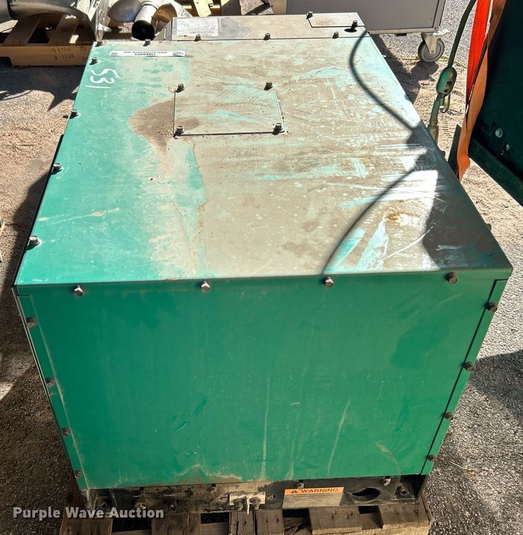 image for item OM9085 Onan 7.5DKAT-41934P  generator