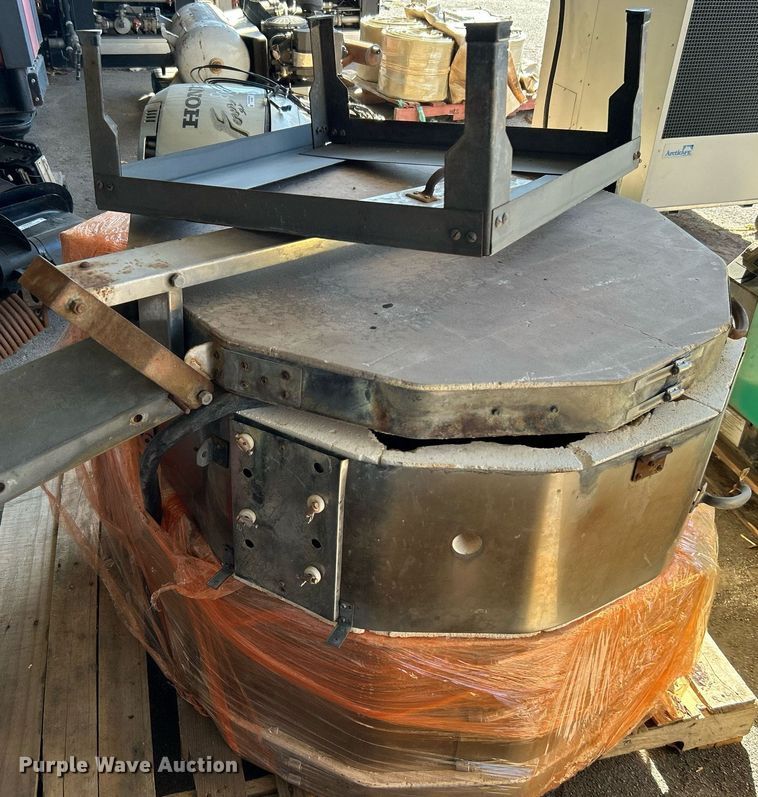 image for item OM9086 Paragon TNF273  pottery kiln