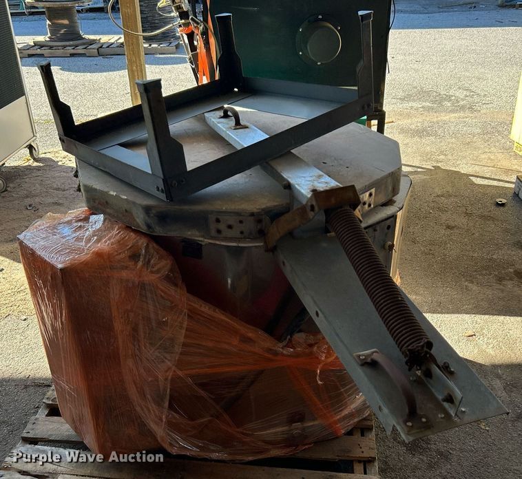 image for item OM9086 Paragon TNF273  pottery kiln