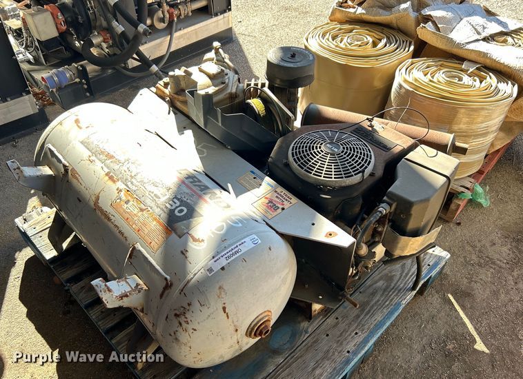 image for item OM9092 Ingersoll Rand  air compressor