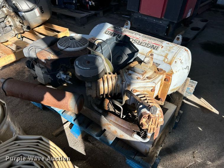 image for item OM9092 Ingersoll Rand  air compressor