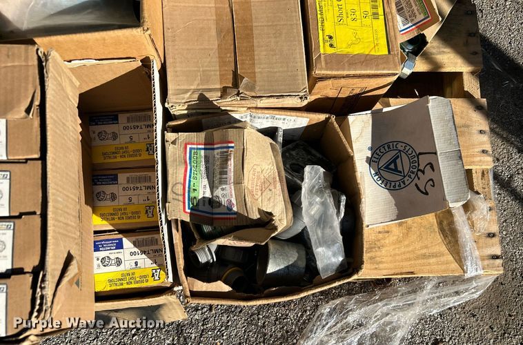 image for item OM9101 Electrical supplies