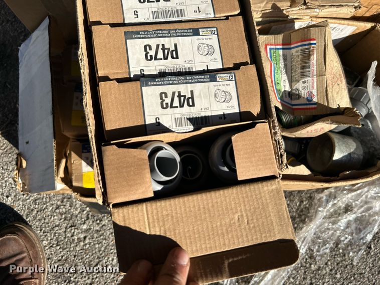 image for item OM9101 Electrical supplies