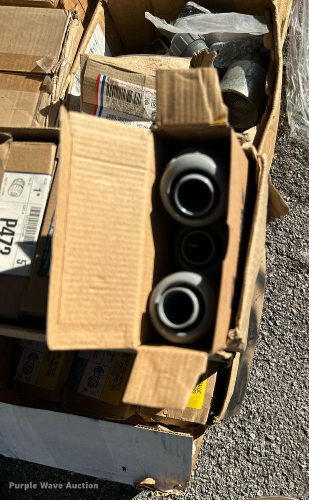 image for item OM9101 Electrical supplies