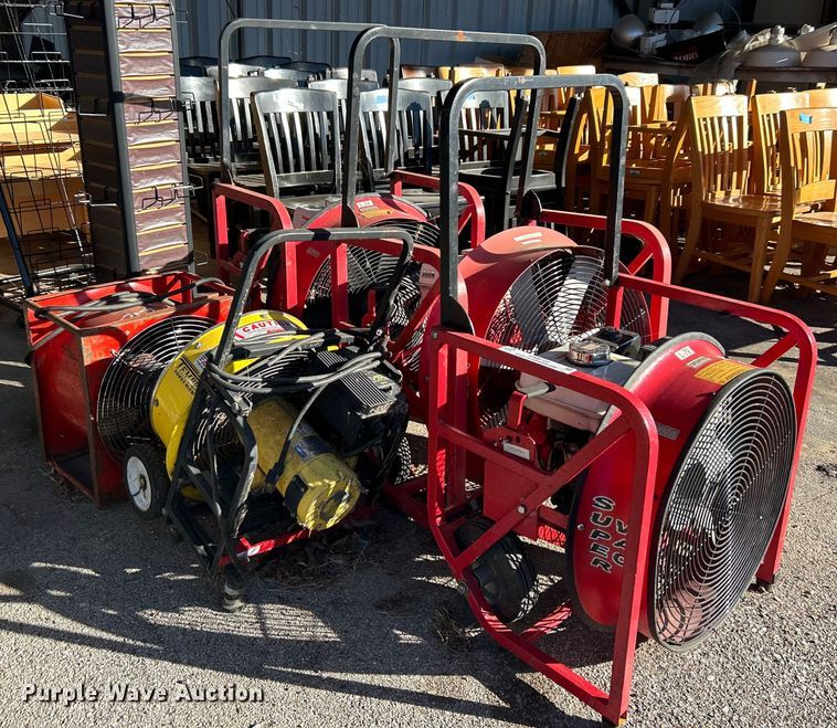 image for item OM9102 (3) Super Vac 724G4-H fans and Tempest Power Blower