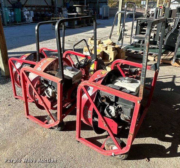 image for item OM9102 (3) Super Vac 724G4-H fans and Tempest Power Blower