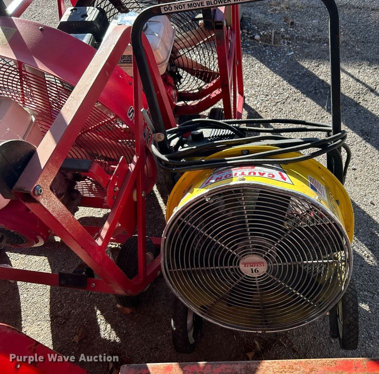 image for item OM9102 (3) Super Vac 724G4-H fans and Tempest Power Blower