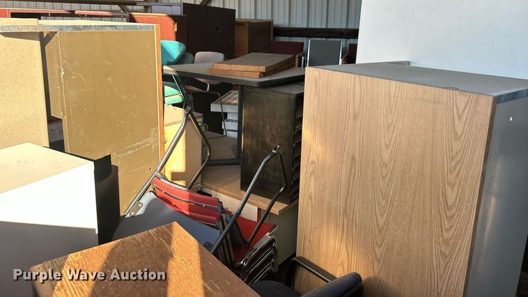 image for item OM9105 Office furniture