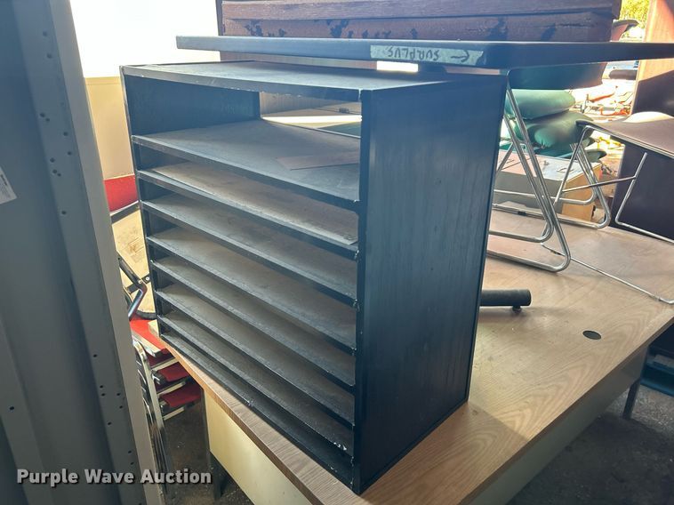 image for item OM9105 Office furniture