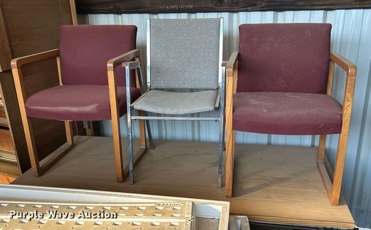 image for item OM9105 Office furniture