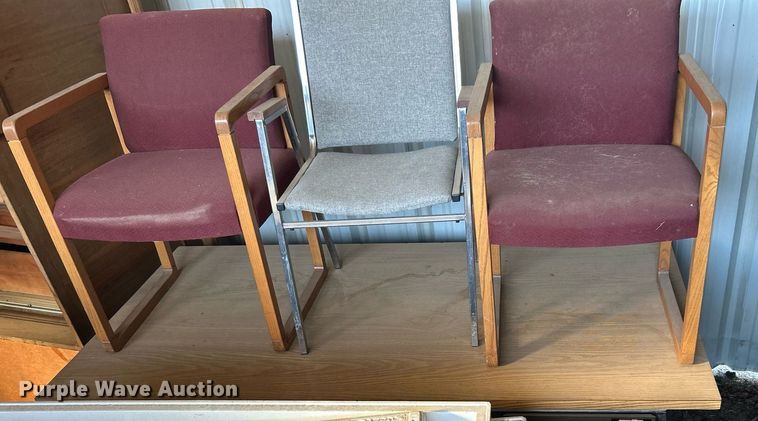 image for item OM9105 Office furniture