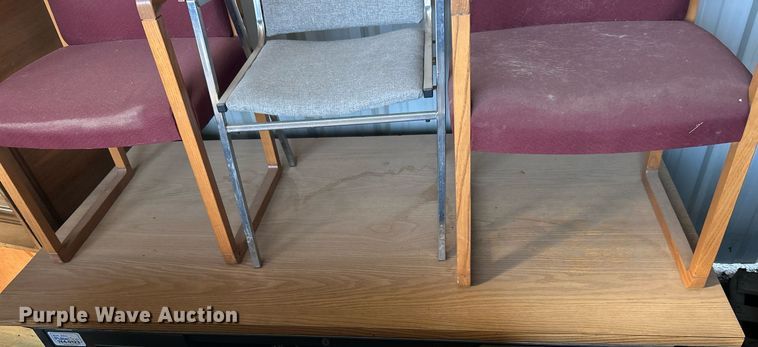 image for item OM9105 Office furniture