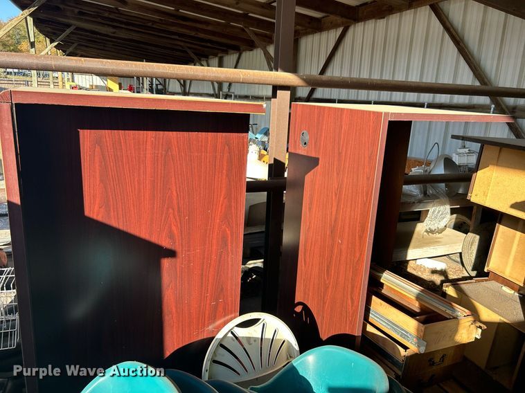 image for item OM9105 Office furniture