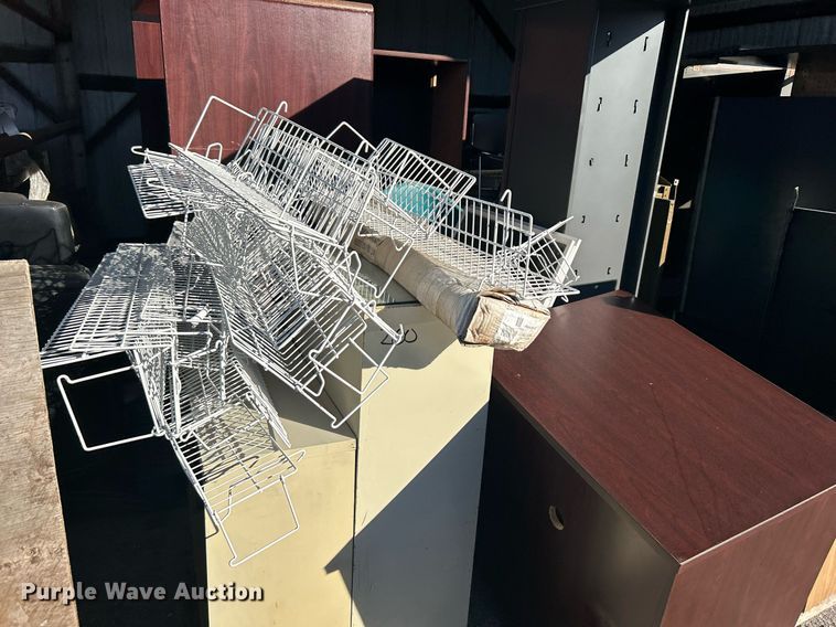 image for item OM9105 Office furniture