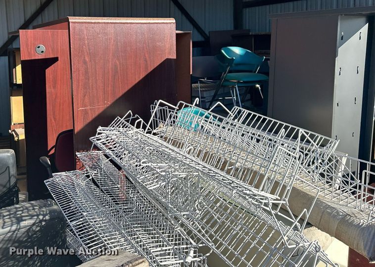 image for item OM9105 Office furniture