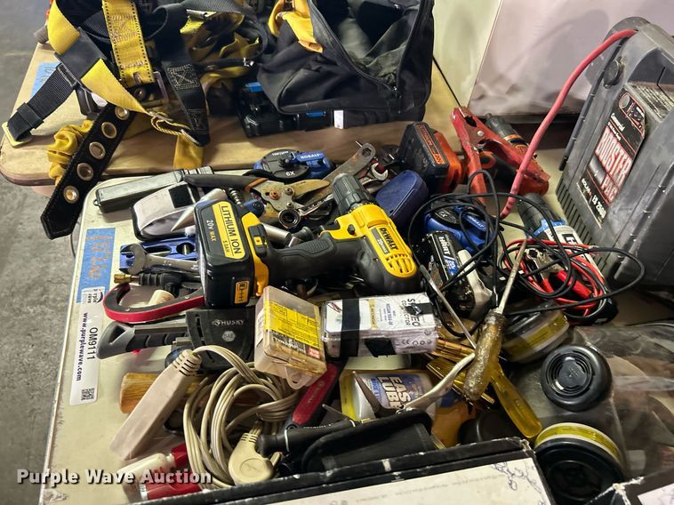 image for item OM9111 Power tools