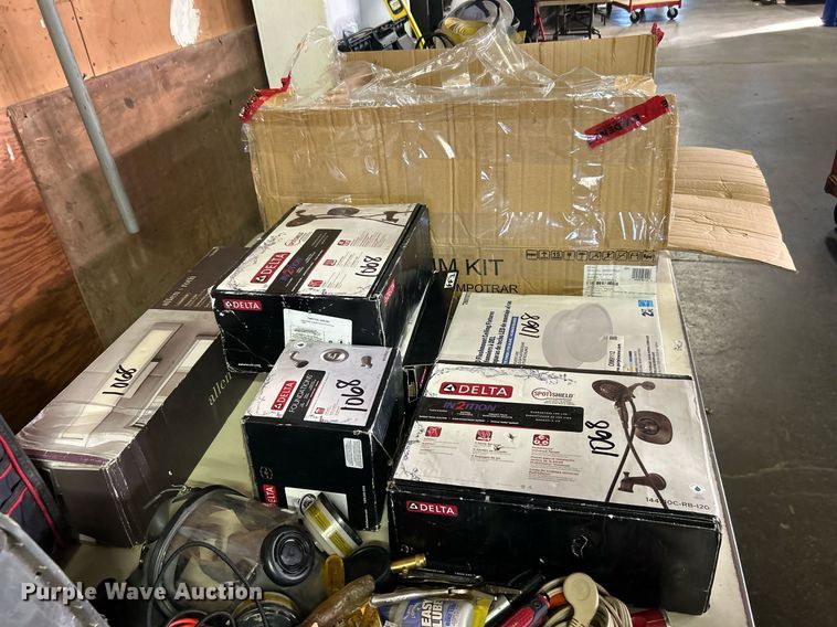 image for item OM9112 Delta bathroom fixtures