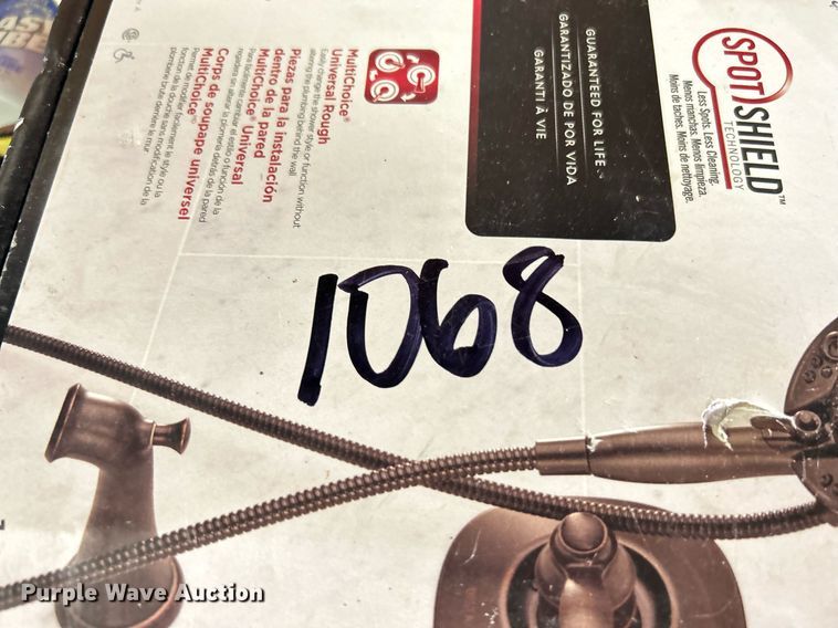 image for item OM9112 Delta bathroom fixtures