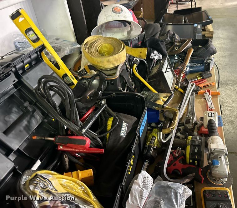 image for item OM9113 Tools