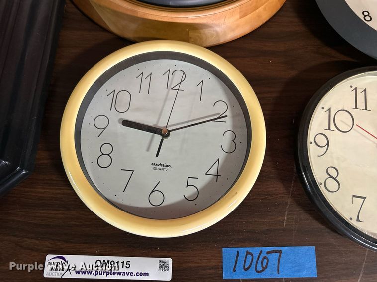 image for item OM9115 Wall clocks