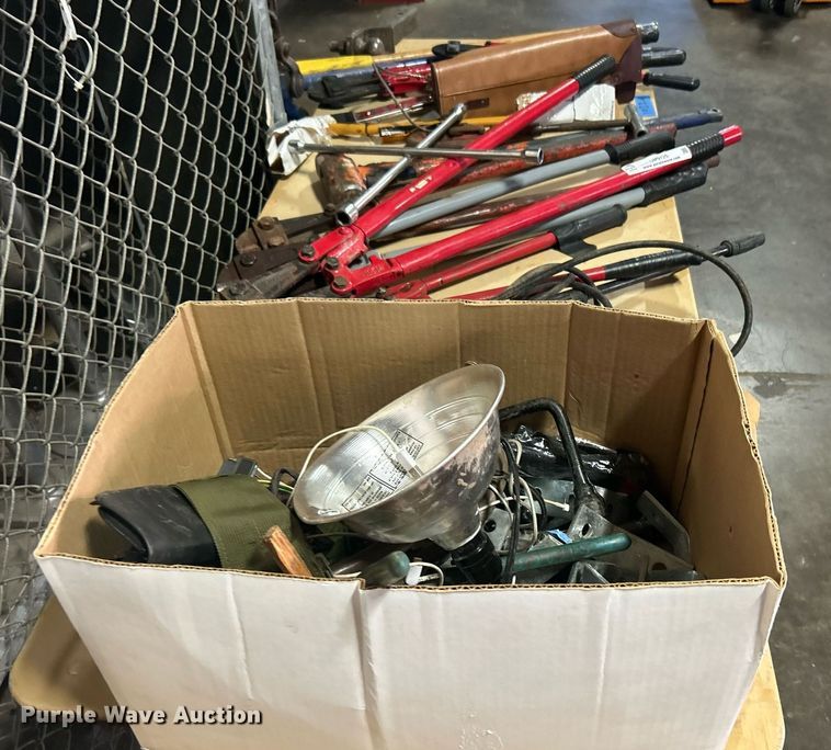 image for item OM9125 Tools