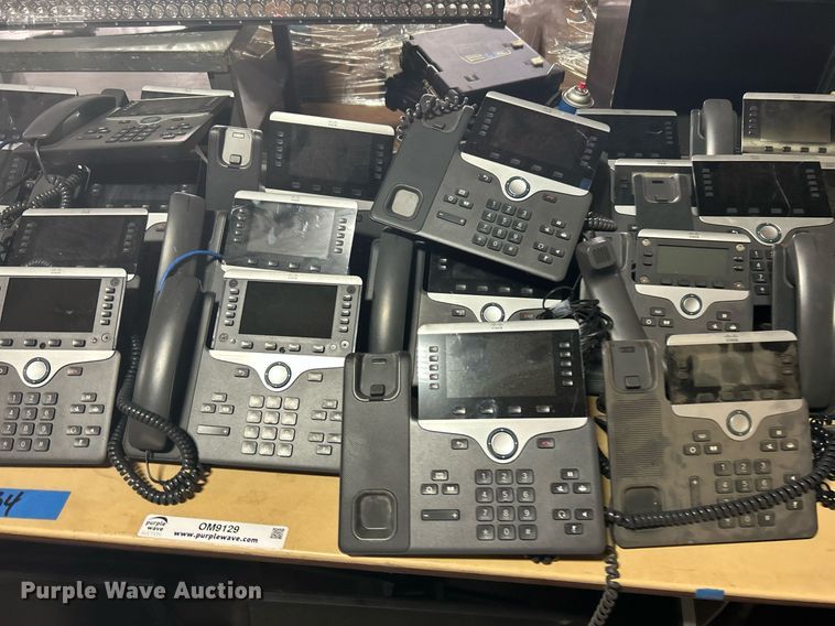 image for item OM9129 Phones