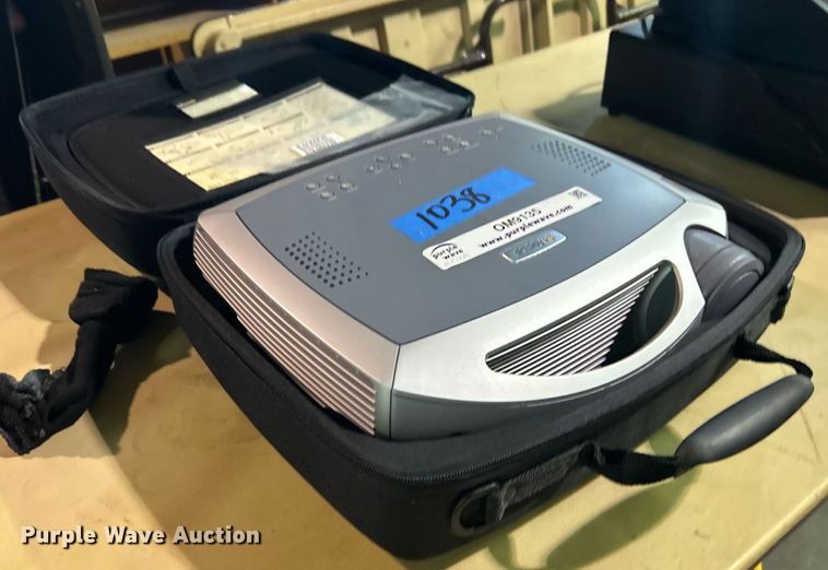 image for item OM9135 InFocus LP650 projector