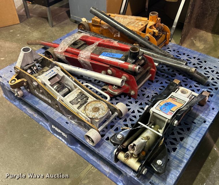 image for item OM9143 (4) Floor jacks