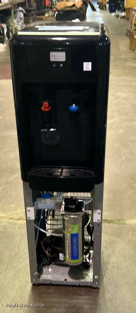image for item OM9144 Aquverse 5PH commercial-grade bottleless water cooler