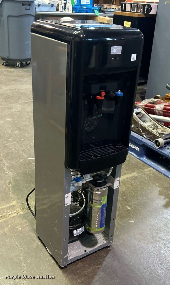 image for item OM9144 Aquverse 5PH commercial-grade bottleless water cooler
