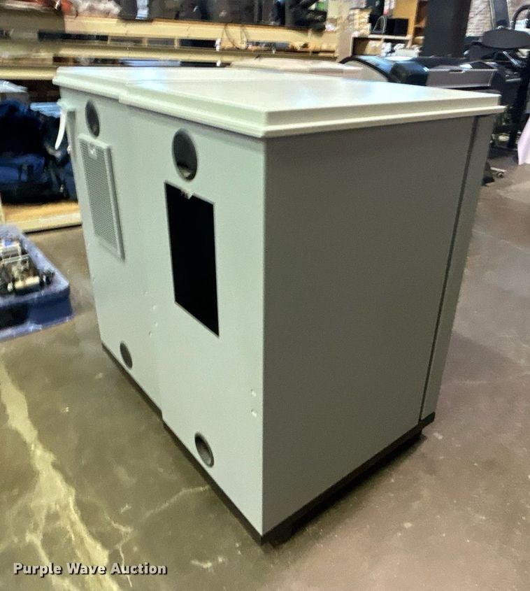 image for item OM9145 (2) Oce-Technologies B.V. storage cabinets