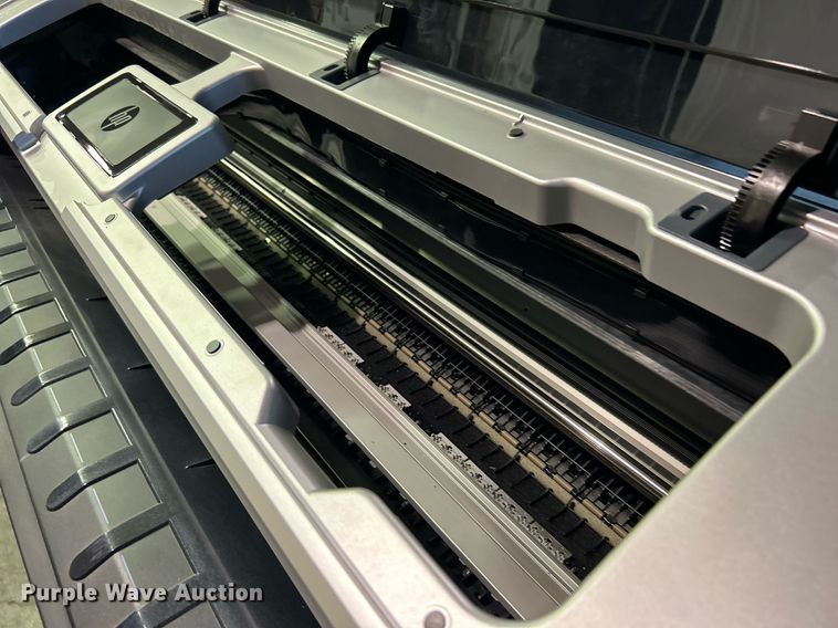 image for item OM9147 HP Design Jet Z5400 44" PostScript printer