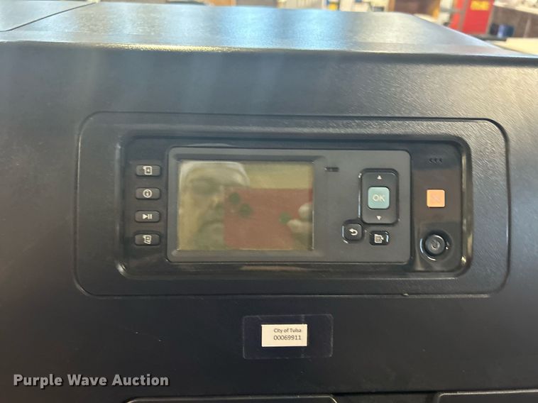 image for item OM9149 HP Design Jet Z6200 42" photo printer