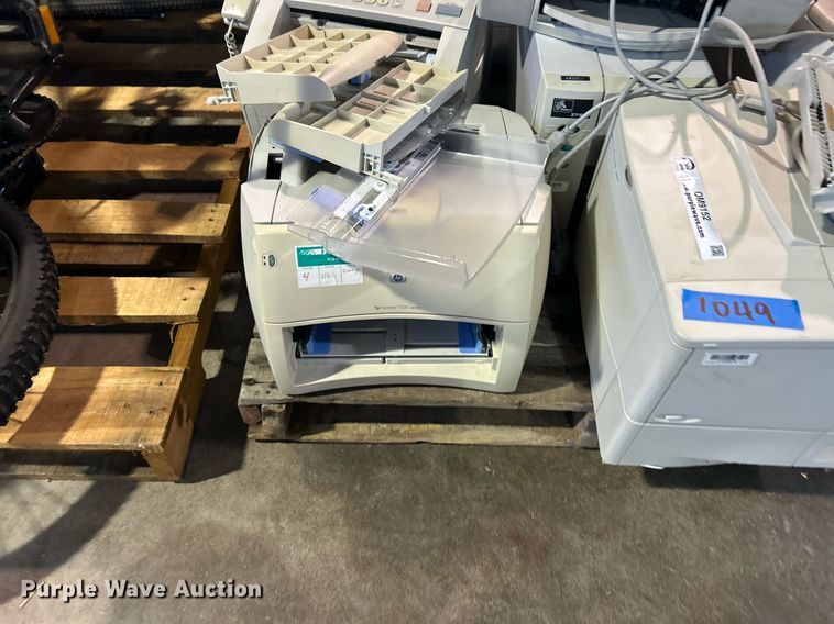 image for item OM9152 Office equipment