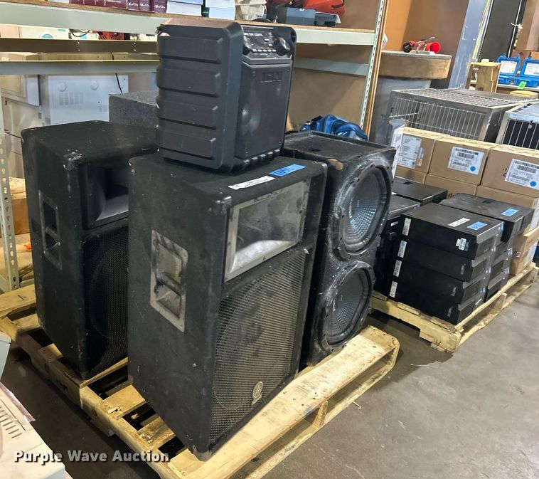 image for item OM9153 Speakers