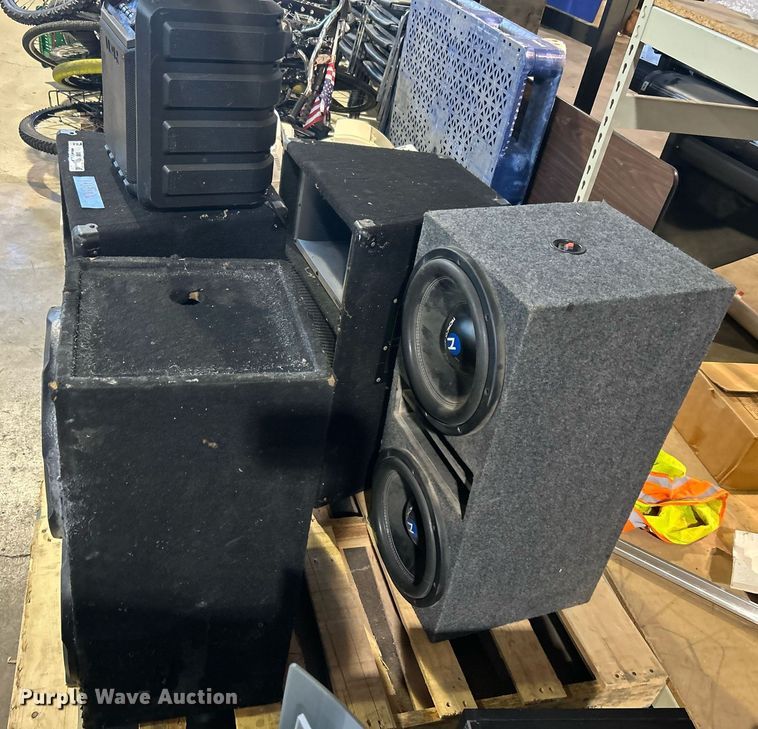 image for item OM9153 Speakers