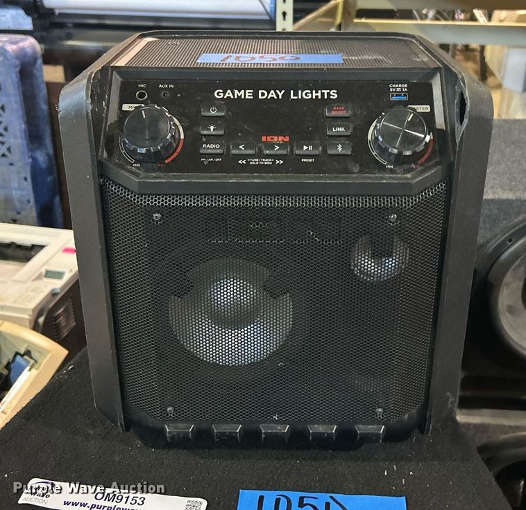 image for item OM9153 Speakers