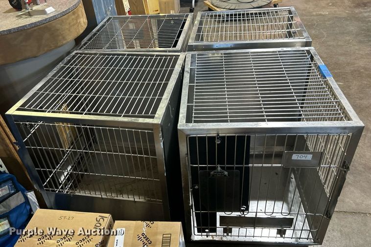 image for item OM9156 (4) kennels