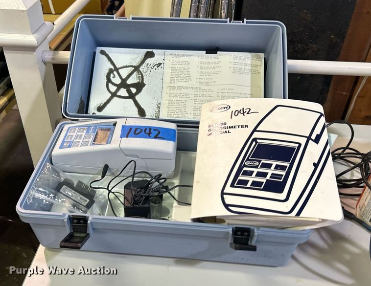 image for item OM9157 Hach DR/700 Coloimeter water testing equipment