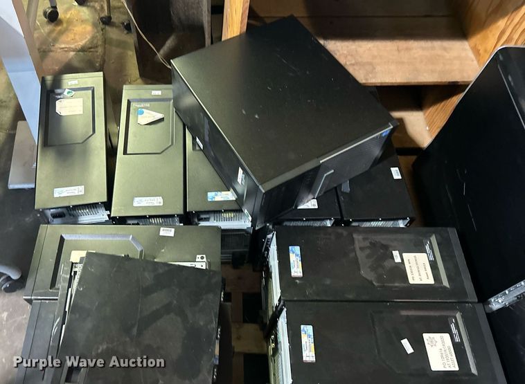 image for item OM9160 Approximately (39) CPUs