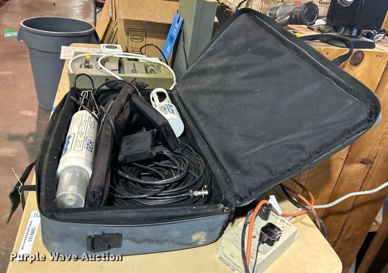 image for item OM9163 Hydrolab Datasonde 4A water testing equipment