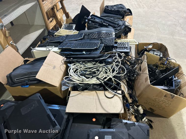 image for item OM9171 Computer accessories