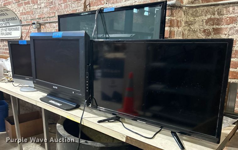 image for item OM9173 (4) TVs