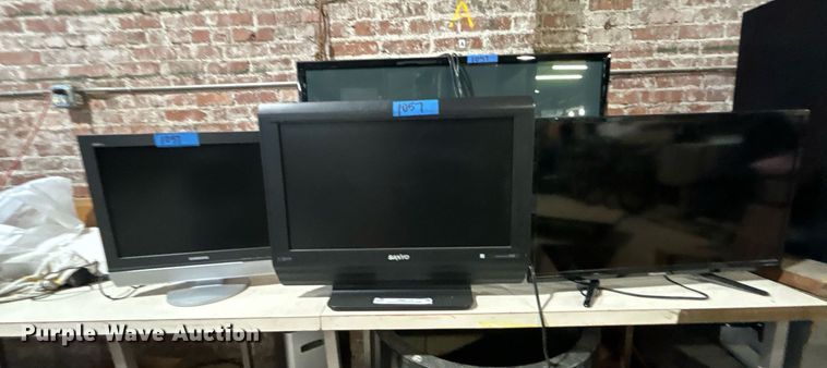 image for item OM9173 (4) TVs