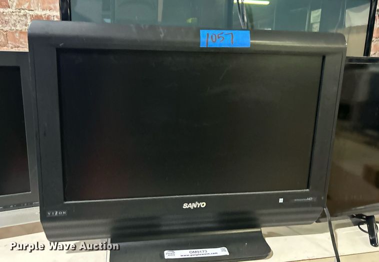 image for item OM9173 (4) TVs