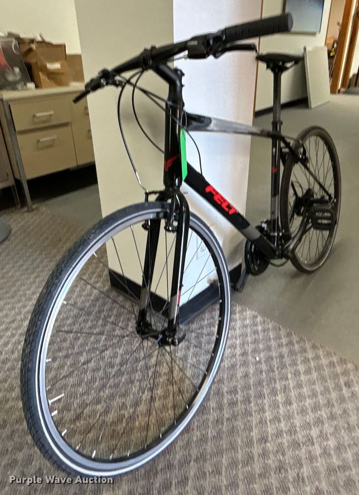 image for item OM9176 Felt Verza bike