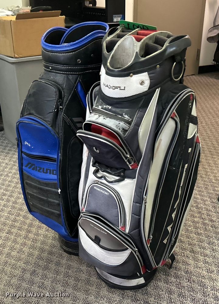 image for item OM9178 (2) golf bags